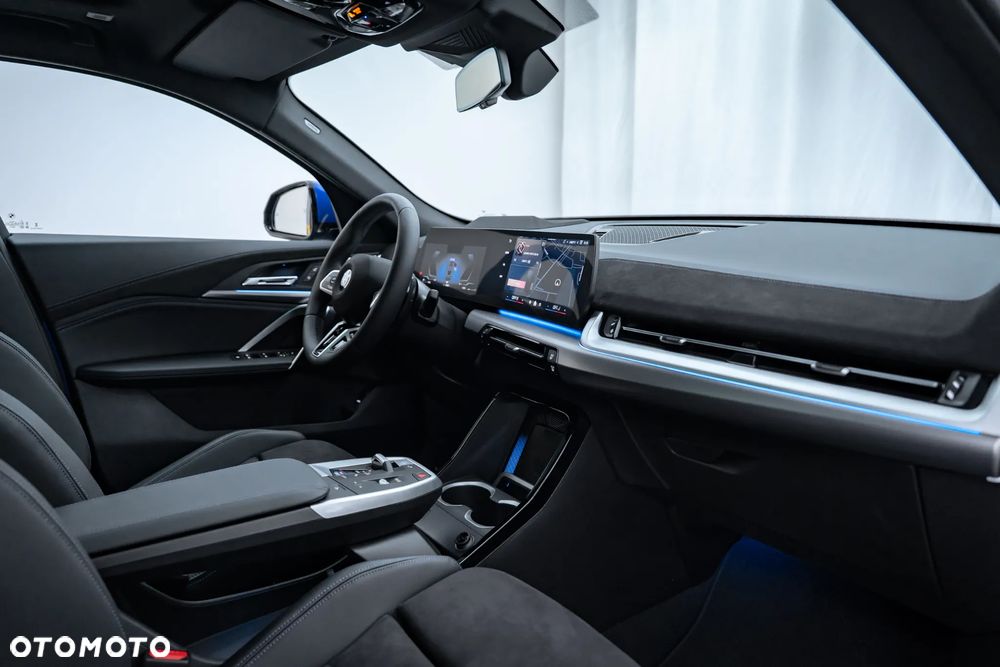BMW X2 xDrive18d M Sport - 38