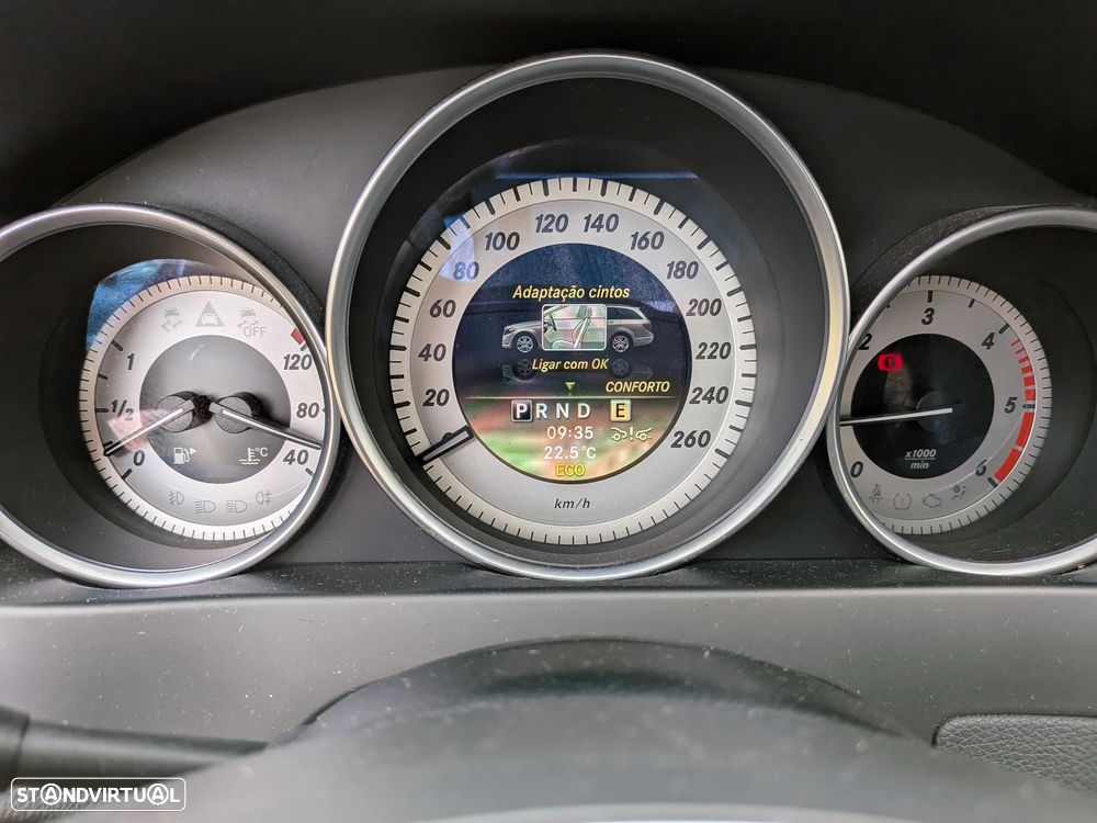 Mercedes-Benz C 250 Station CDI DPF (BlueEFFICIENCY) 7G-TRONIC Avantgarde - 32