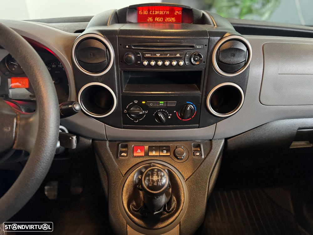Peugeot Partner - 11