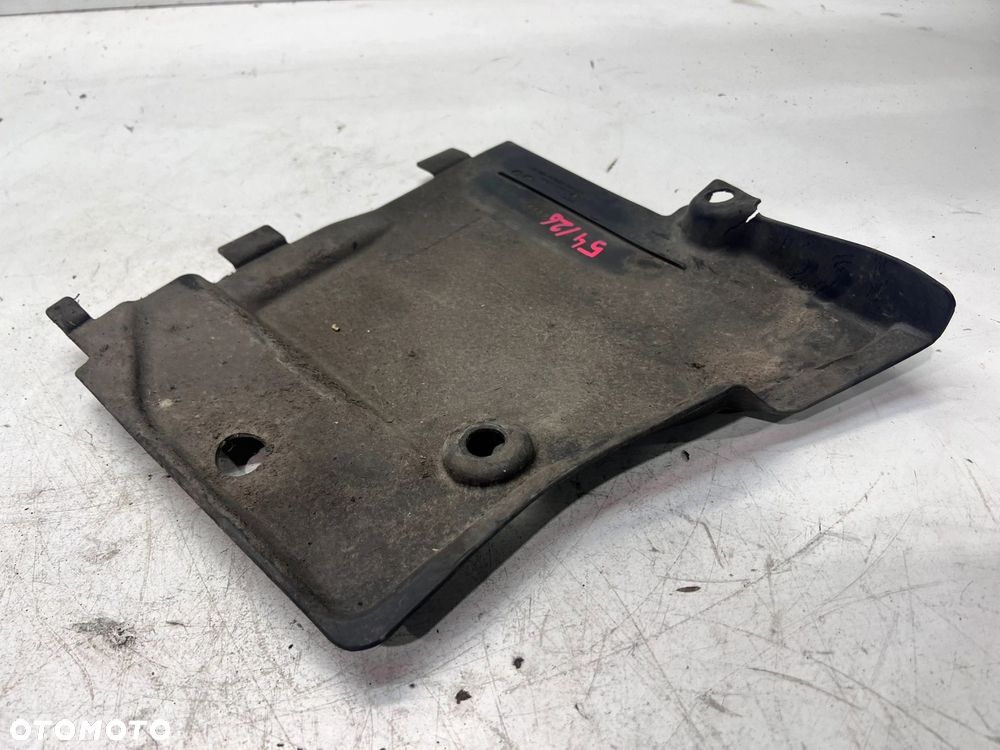 OSŁONA PODWOZIA PRZÓD AUDI A4 B9 8W0825202 54/26 - 3
