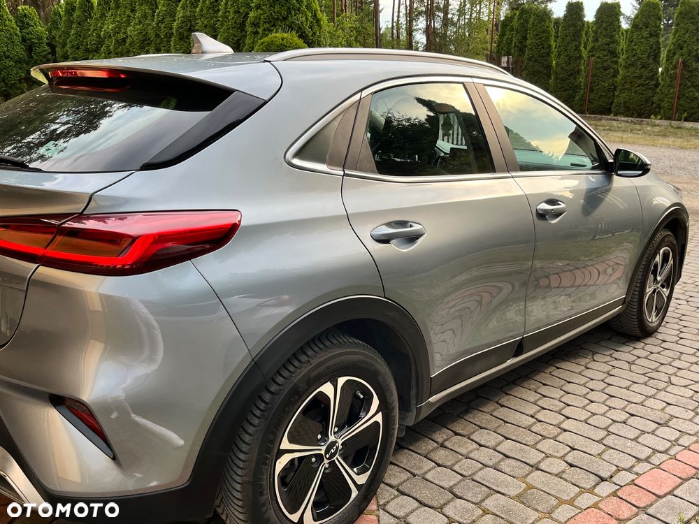 Kia XCeed ver-1-6-gdi-dct6-opf-plug--in--hybrid-platinum-edition - 2