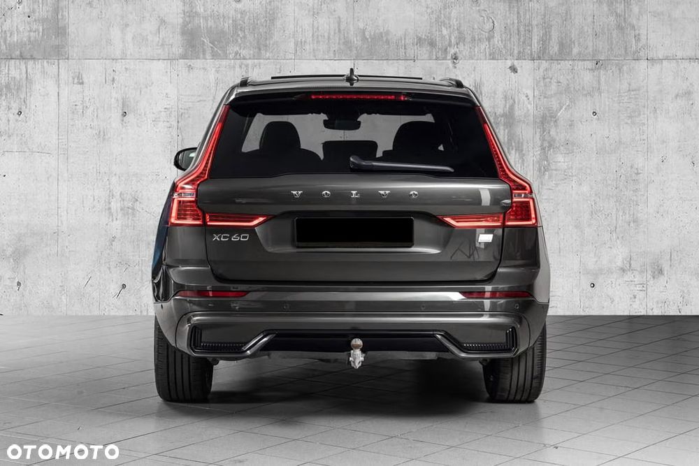 Volvo XC 60 T8 Plug-In Hybrid AWD R-Design - 3