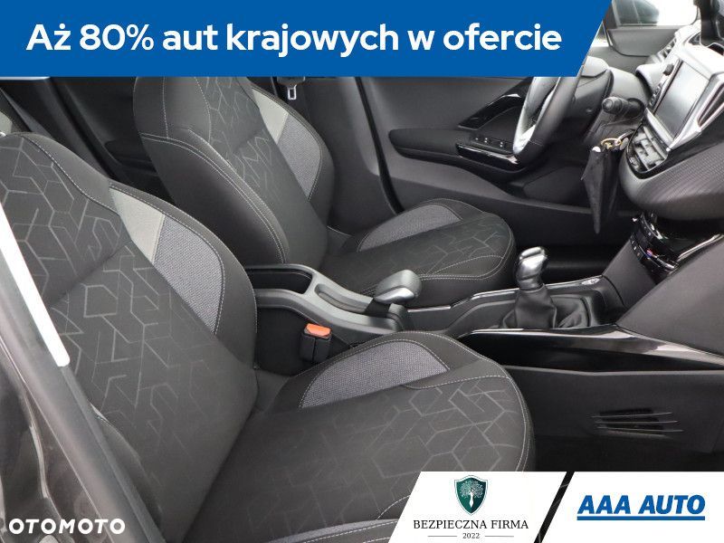 Peugeot 2008 - 11