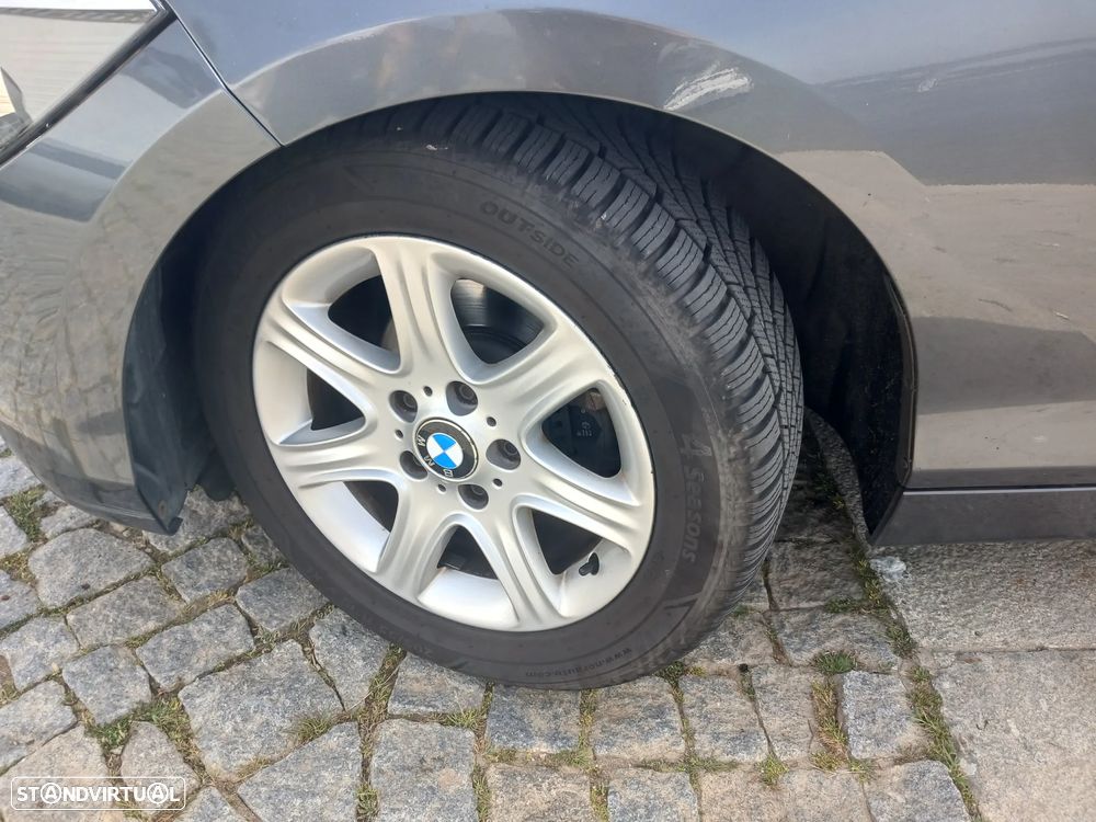 BMW 116 d Sport Line - 14