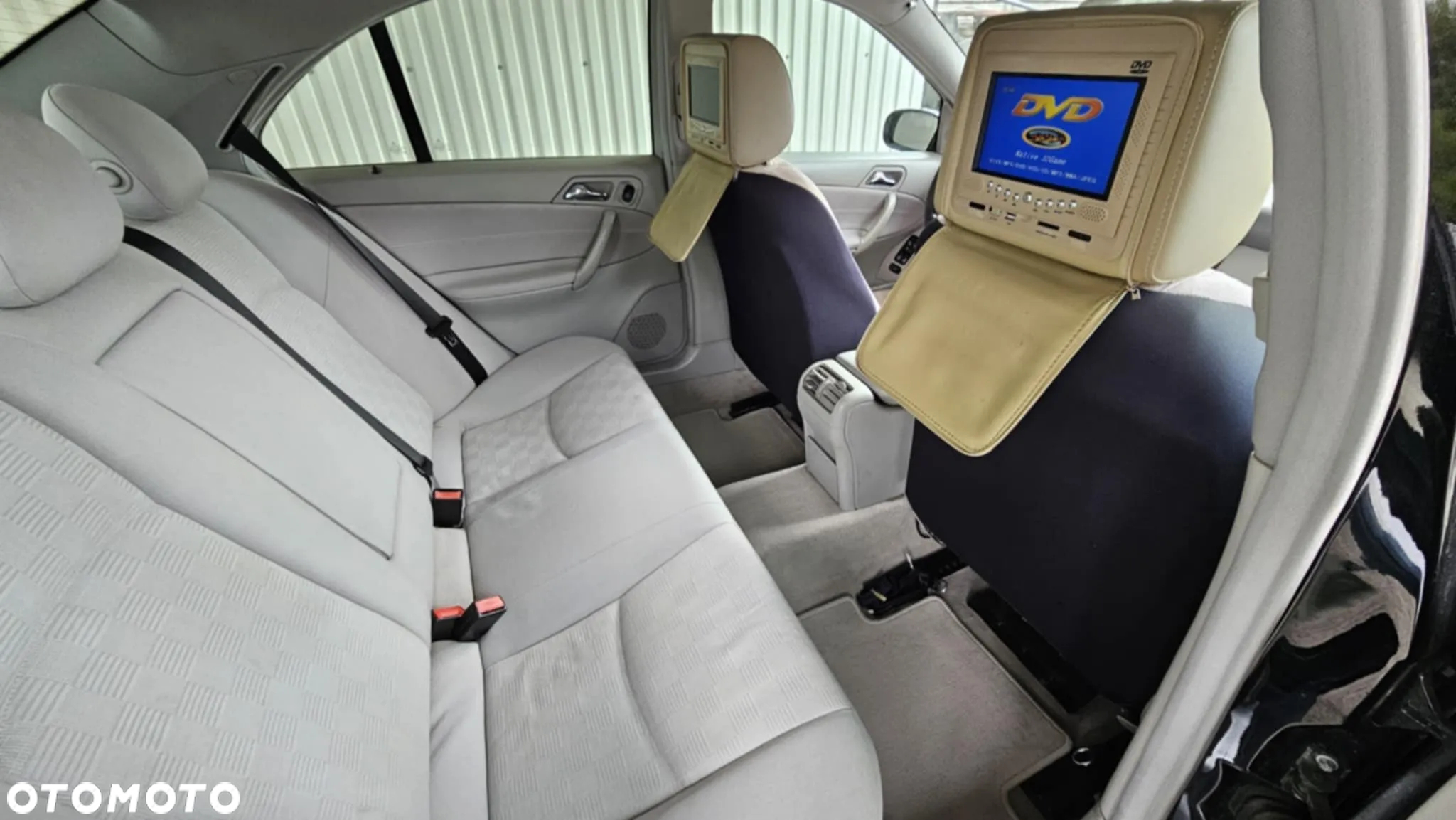 Mercedes-Benz Klasa C 200 CDI Classic - 10
