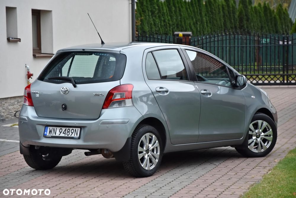 Toyota Yaris 1.33 VVT-i Multidrive S Executive - 14