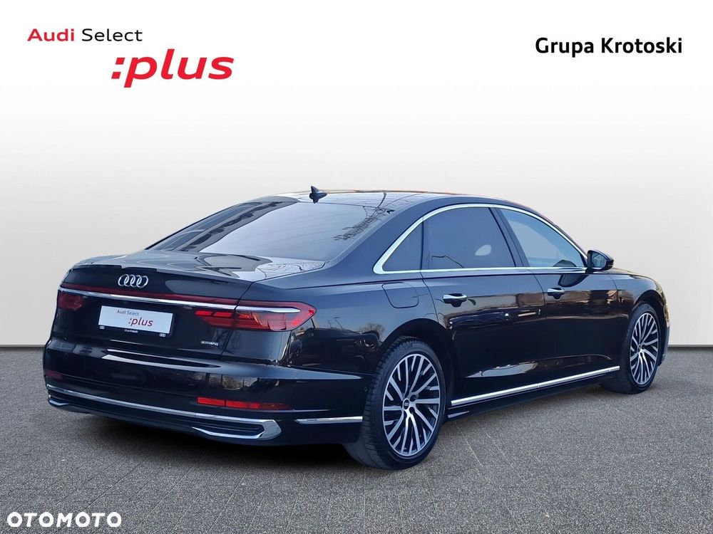 Audi A8 - 7