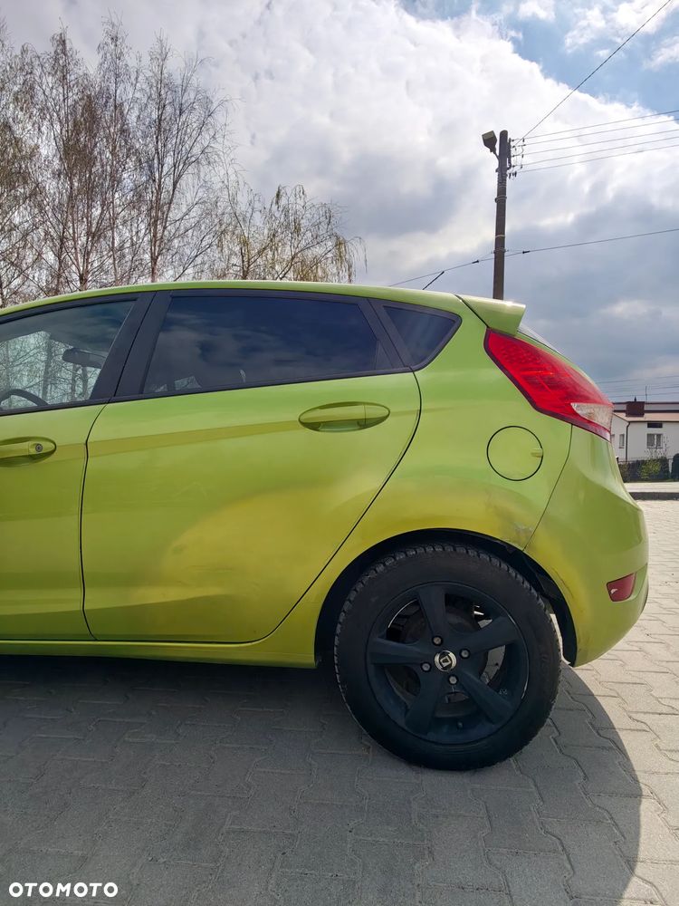 Ford Fiesta - 7
