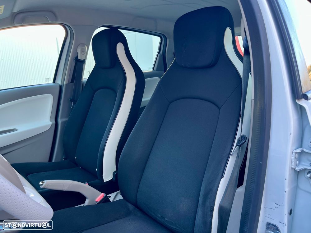 Renault Zoe - 19