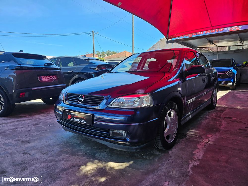 Opel Astra 1.4i 16V Sport - 3