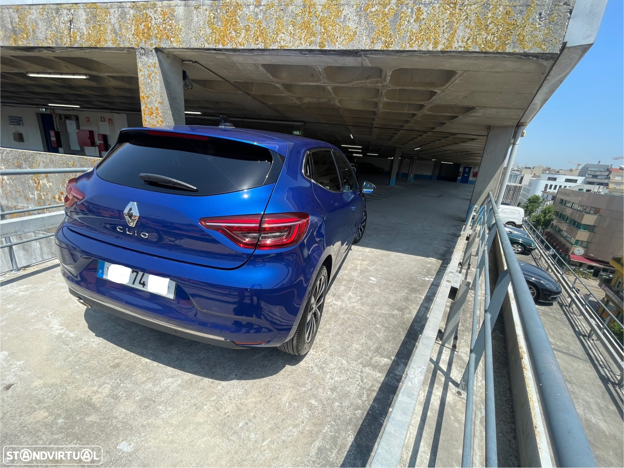 Renault Clio 1.0 TCe Intens Bi-Fuel - 2