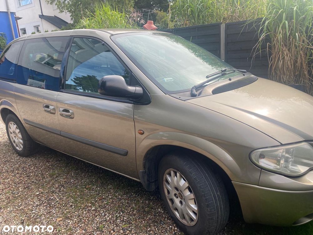Chrysler Voyager 2.4 SE - 1