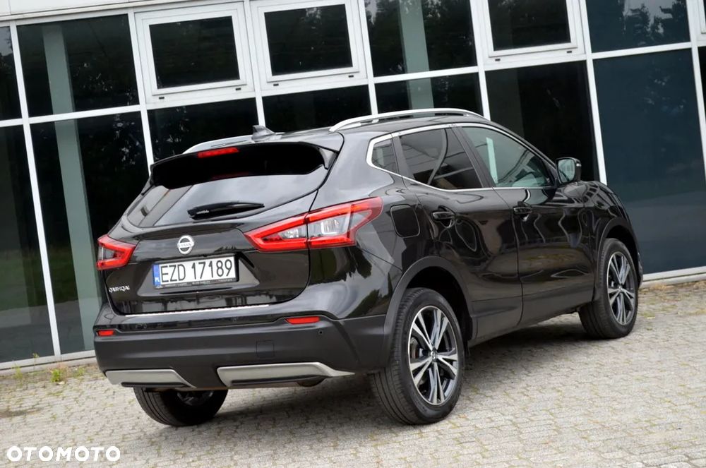 Nissan Qashqai 1.6 DIG-T N-Connecta - 16
