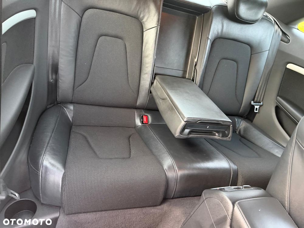 Audi A5 Coupé 2.0 TDI DPF quattro - 18