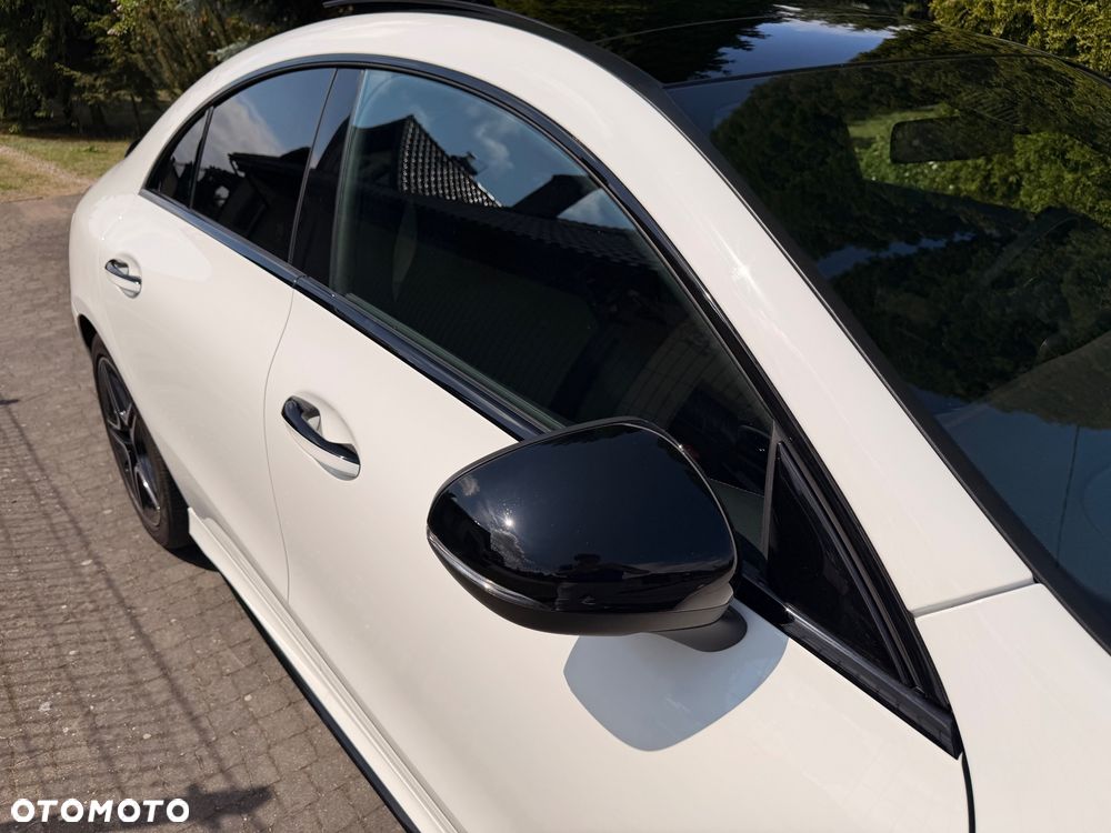 Mercedes-Benz CLA 250 4-Matic Edition 1 7G-DCT - 7