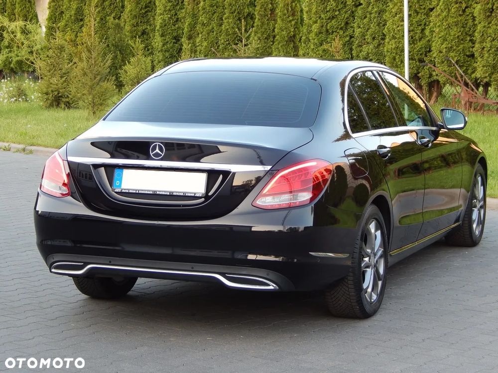 Mercedes-Benz Klasa C 200 7G-TRONIC Edition - 2
