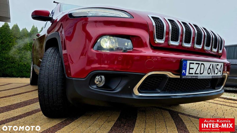 Jeep Cherokee - 11