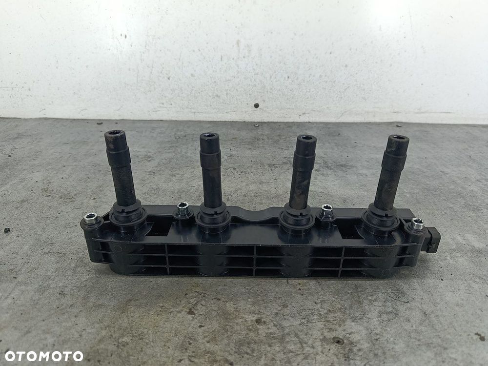 CEWKA ZAPŁONOWA OPEL VECTRA C 6148850006  MEYLE 1.6 16V - 8