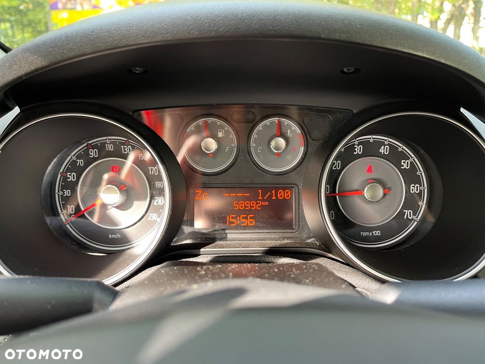 Fiat Punto Evo 1.4 8V Dynamic - 33