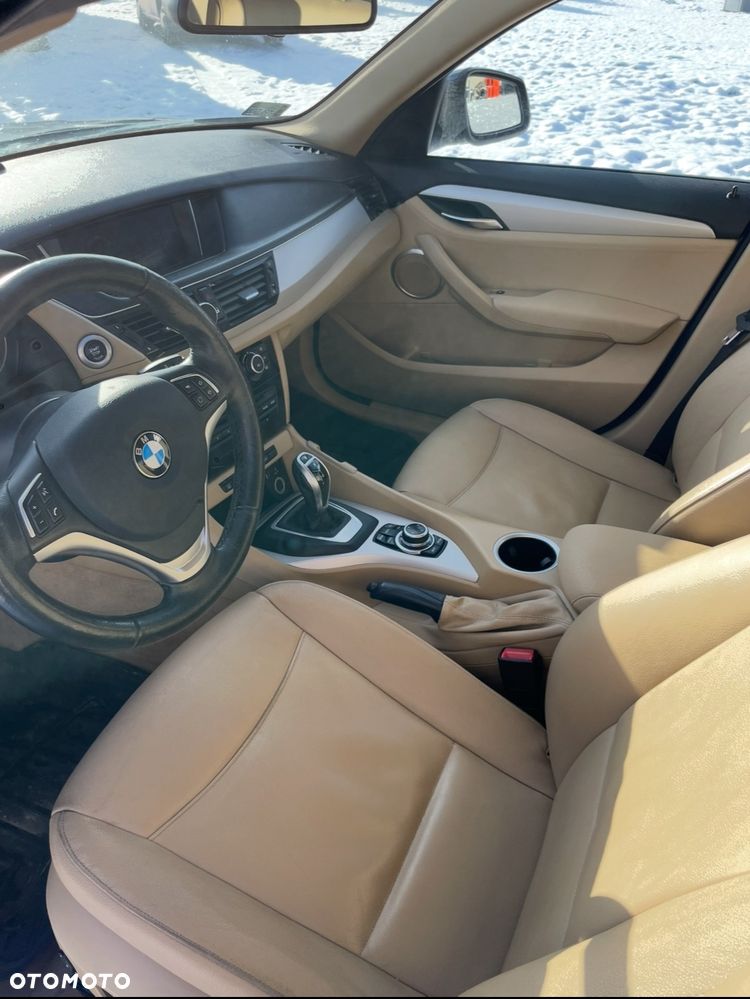 BMW X1 xDrive28i - 9