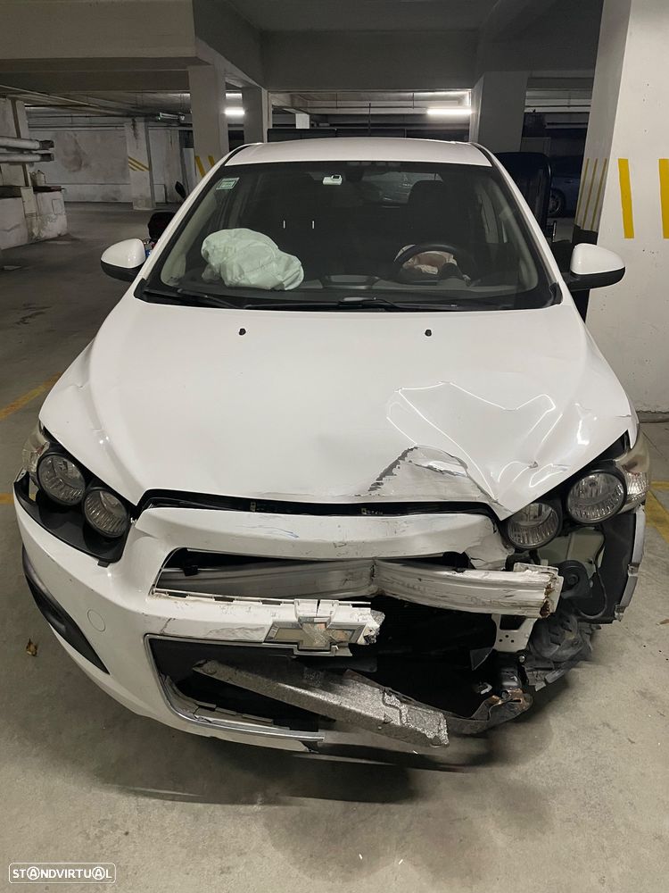 Chevrolet Aveo 1.2 LS - 2