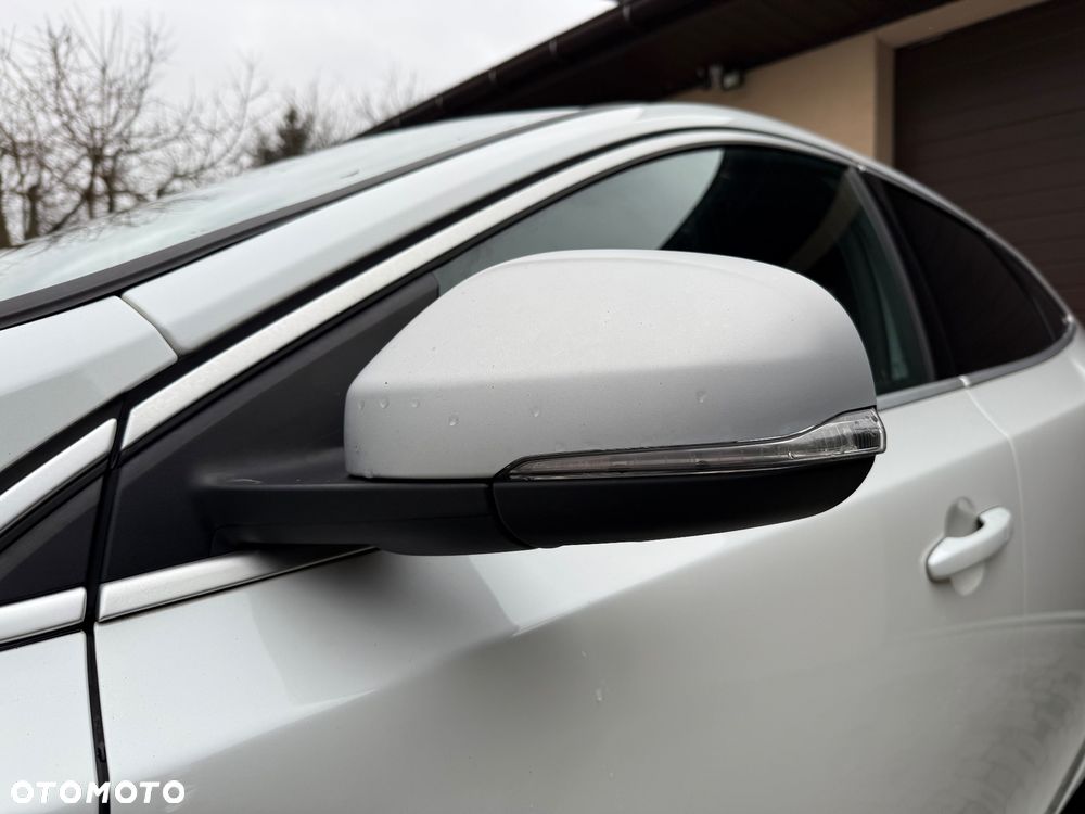 Volvo V40 D2 RDesign - 31