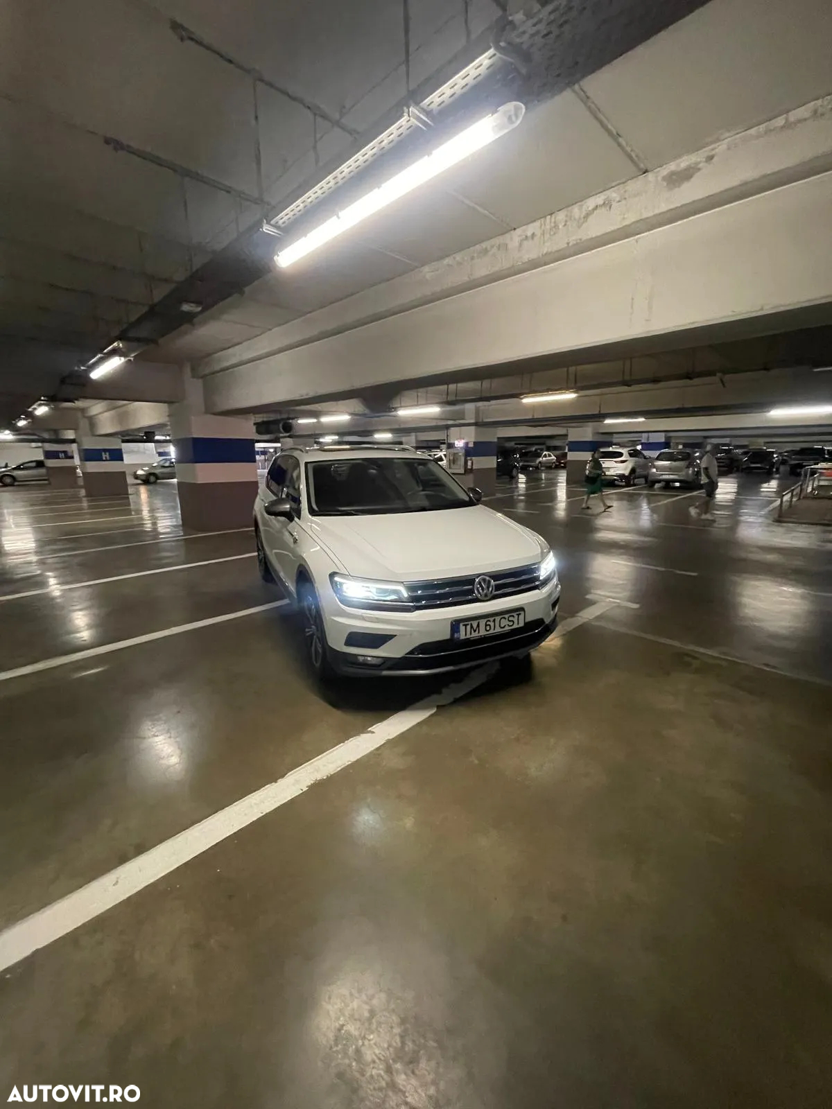 Volkswagen Tiguan 2.0 TDI DSG 4Mot Highline - 6
