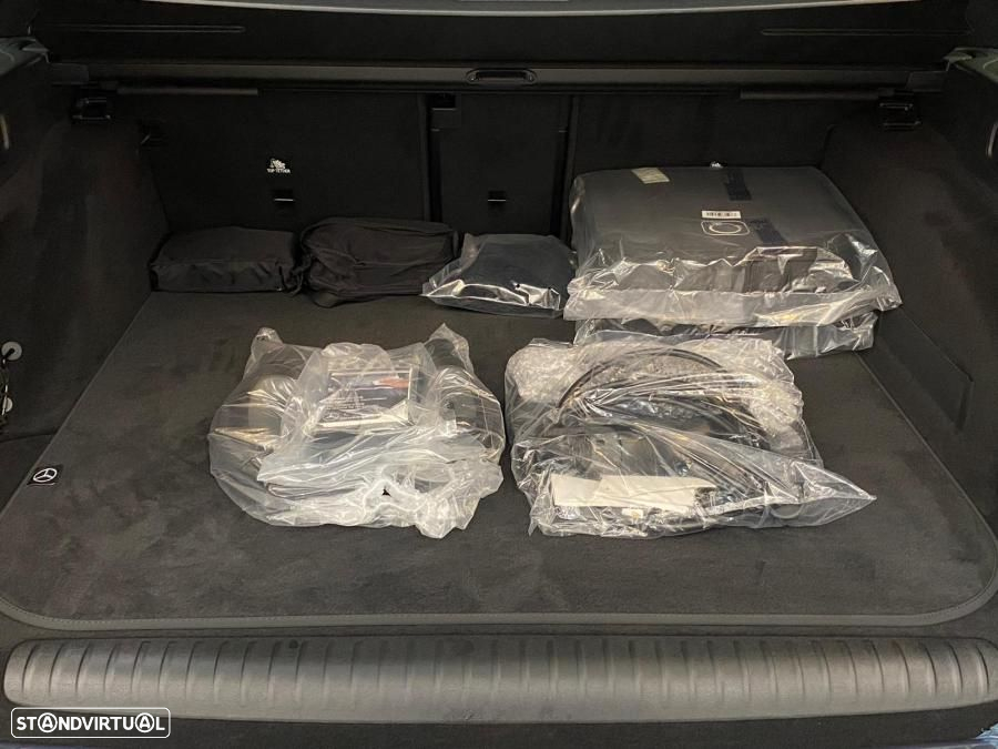 Mercedes-Benz E 300 e AMG Line - 58