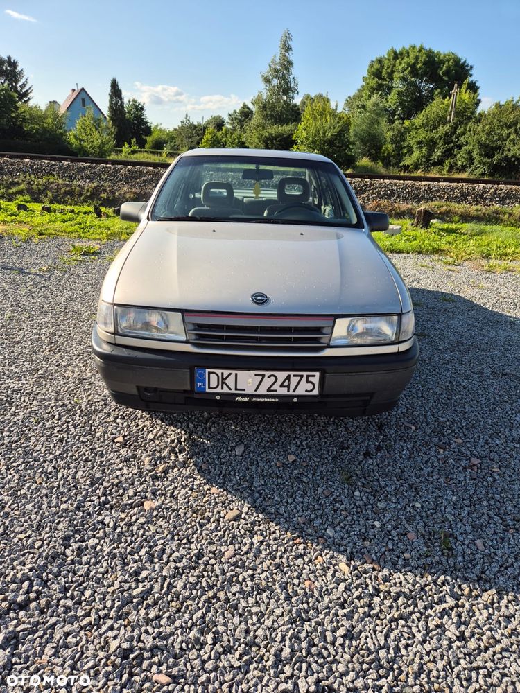 Opel Vectra - 1