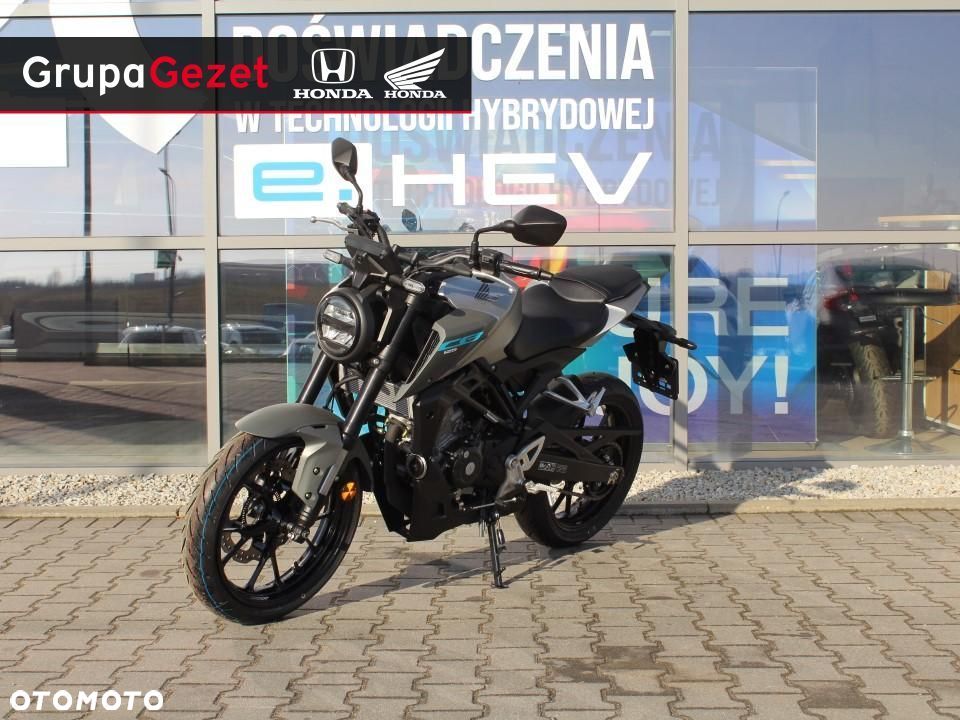 Honda CB - 3