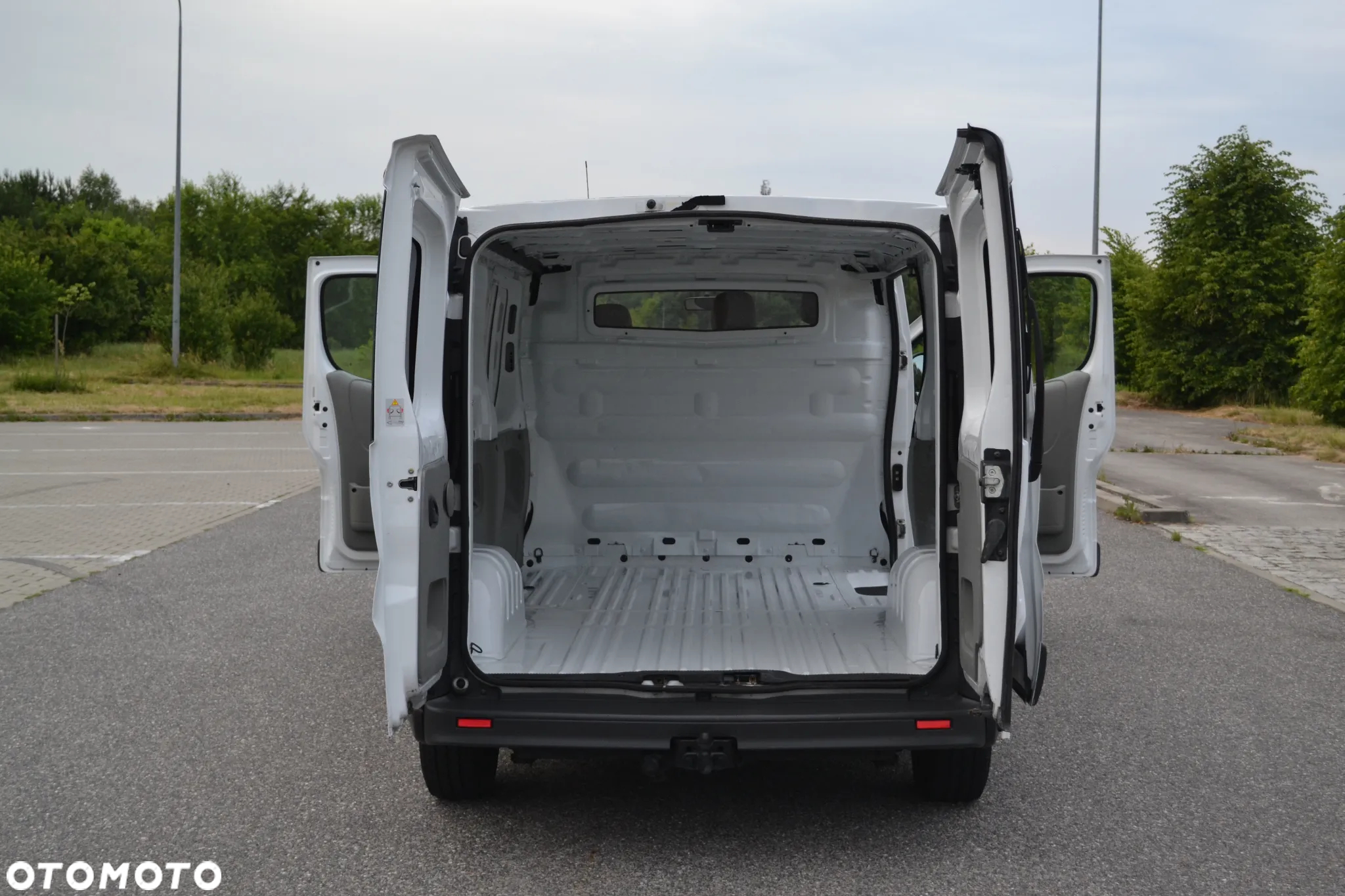 Renault Trafic - 32