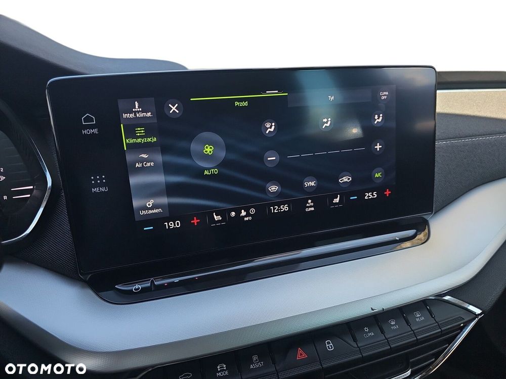 Skoda Octavia 2.0 TDI Style DSG - 30