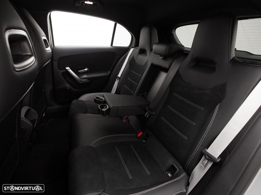 Mercedes-Benz A 180 d - 11