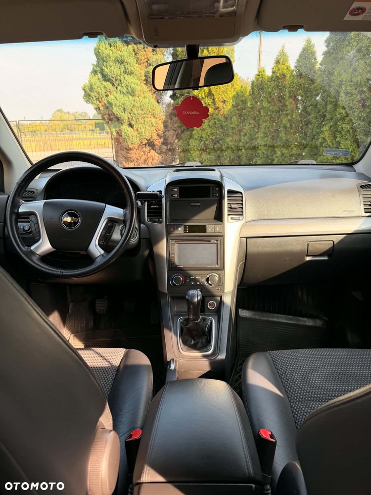 Chevrolet Captiva 2.0 d LS - 16