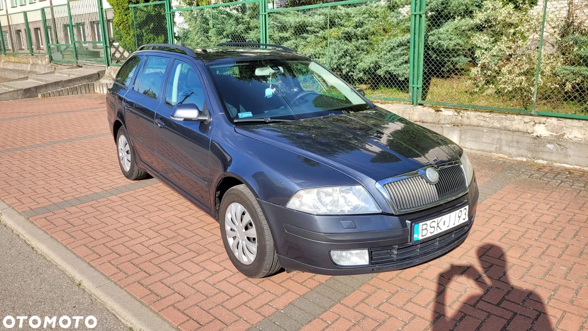 Skoda Octavia Combi 2.0 TDI DPF Ambiente - 1