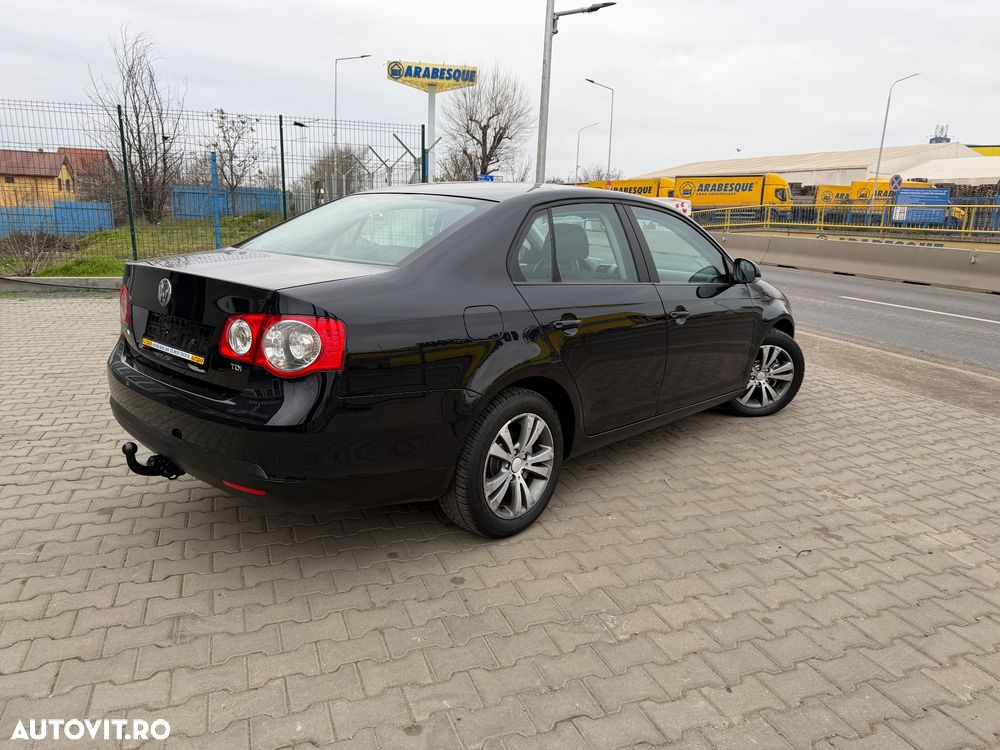 Volkswagen Jetta 1.9 TDI DPF United - 2