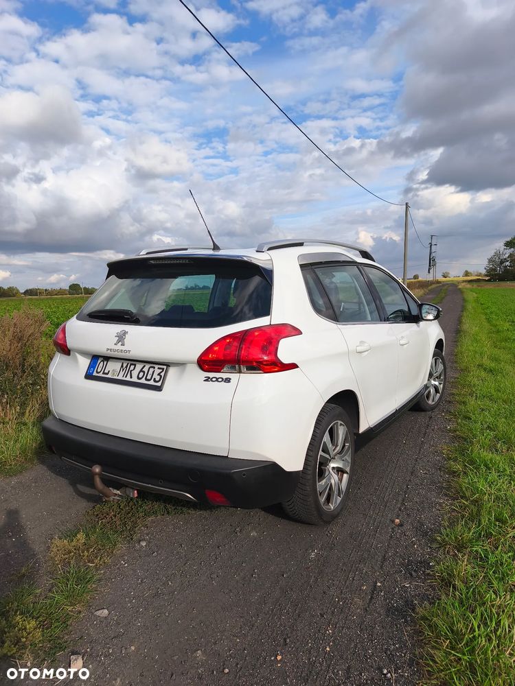 Peugeot 2008 1.6 VTi Allure - 3