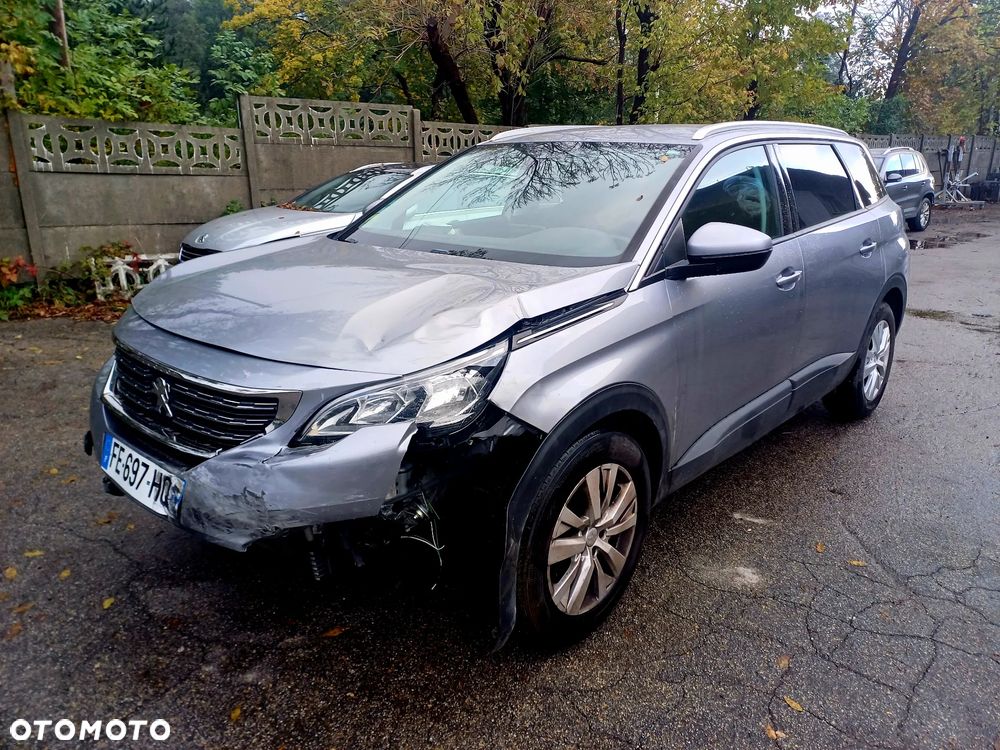 Peugeot 5008 1.5 BlueHDI Active S&S EAT8 - 5