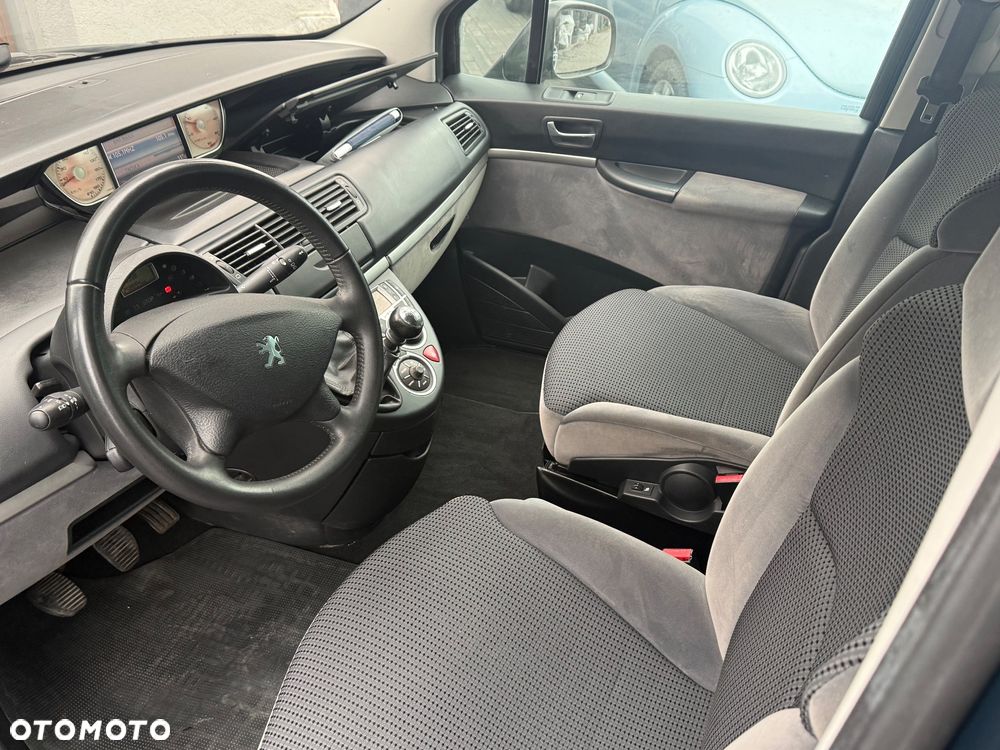 Peugeot 807 2.0 HDi Premium - 20