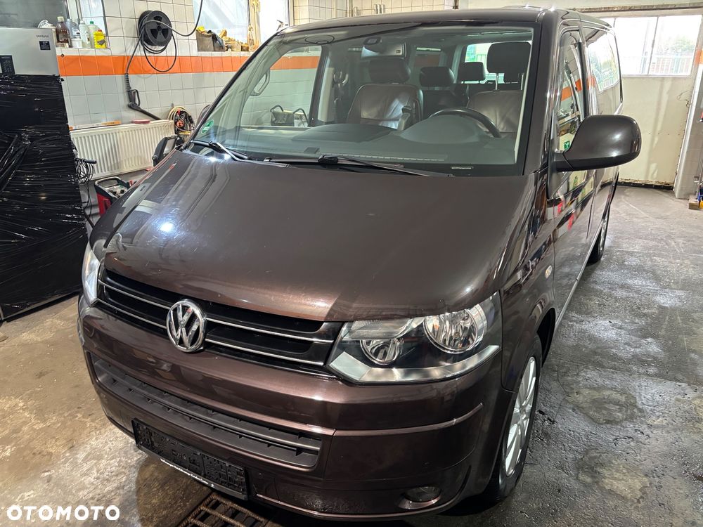Volkswagen Multivan - 5