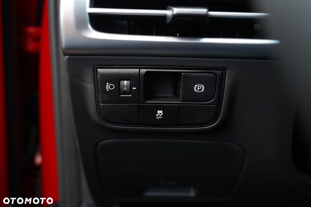 Hyundai Tucson 1.6 T-GDi HEV Smart 2WD - 7