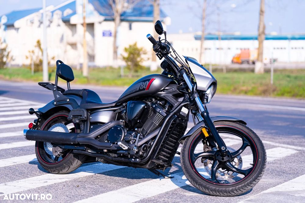 Yamaha XVS 1300 V-Star - 9