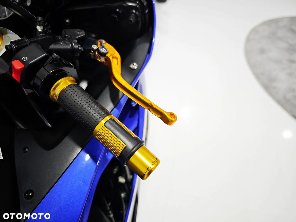 Yamaha R6 - 16