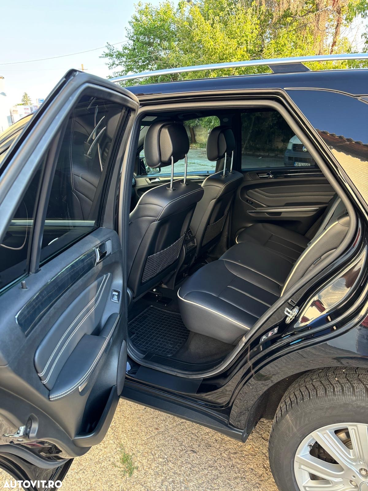 Mercedes-Benz ML 350 CDI Aut - 9