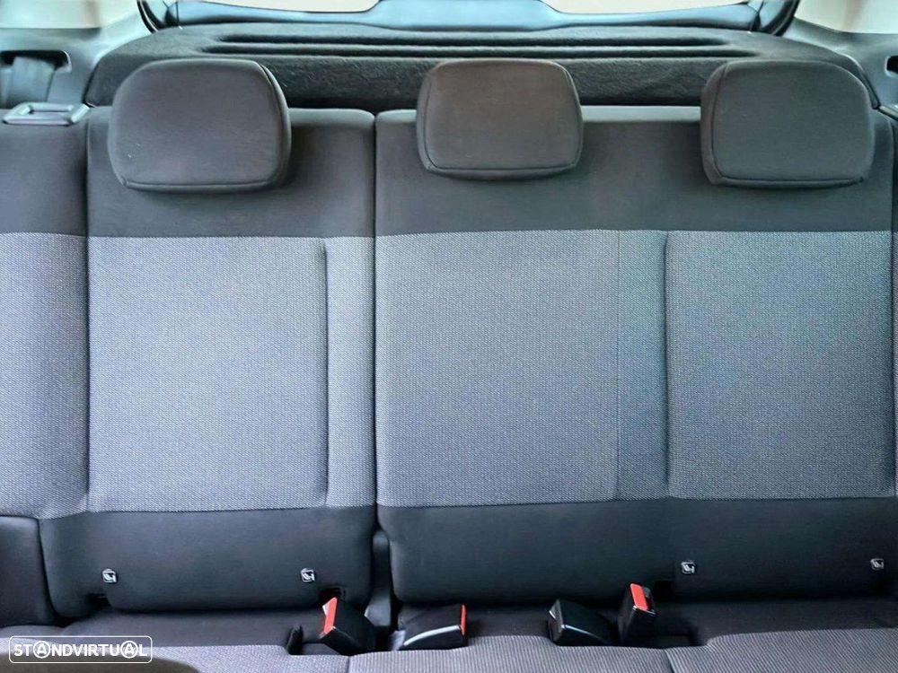 Citroën C3 Aircross 1.2 PureTech C-Series - 16