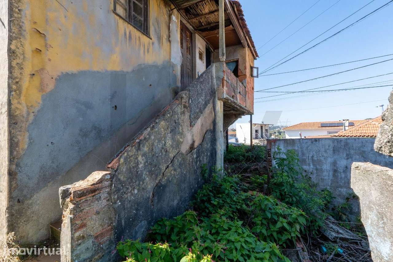 Moradia p/restaurar em São Roque - Grande imagem: 3/18