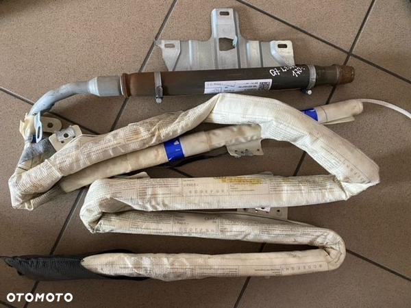 KURTYNA POWIETRZNA LEWA AIRBAG AUDI Q7 4L0880741A