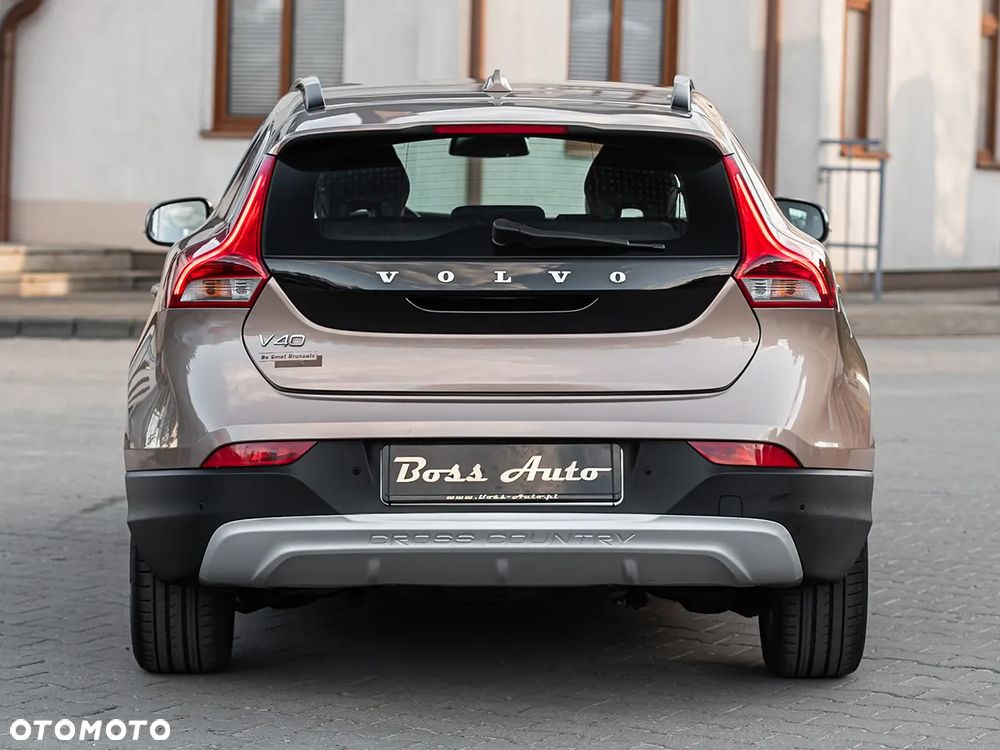 Volvo V40 Cross Country D2 - 12