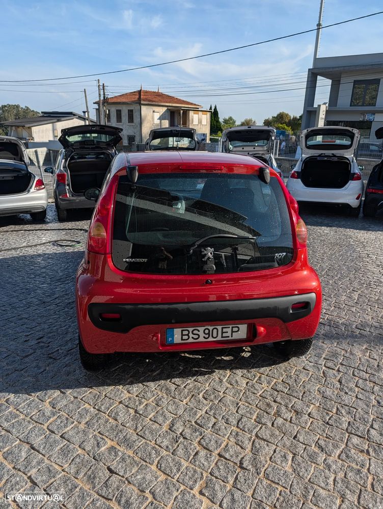 Peugeot 107 1.0 Style - 4