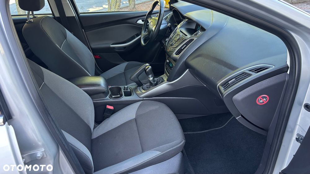 Ford Focus 1.0 EcoBoost STart-Stopp-System TITANIUM - 21